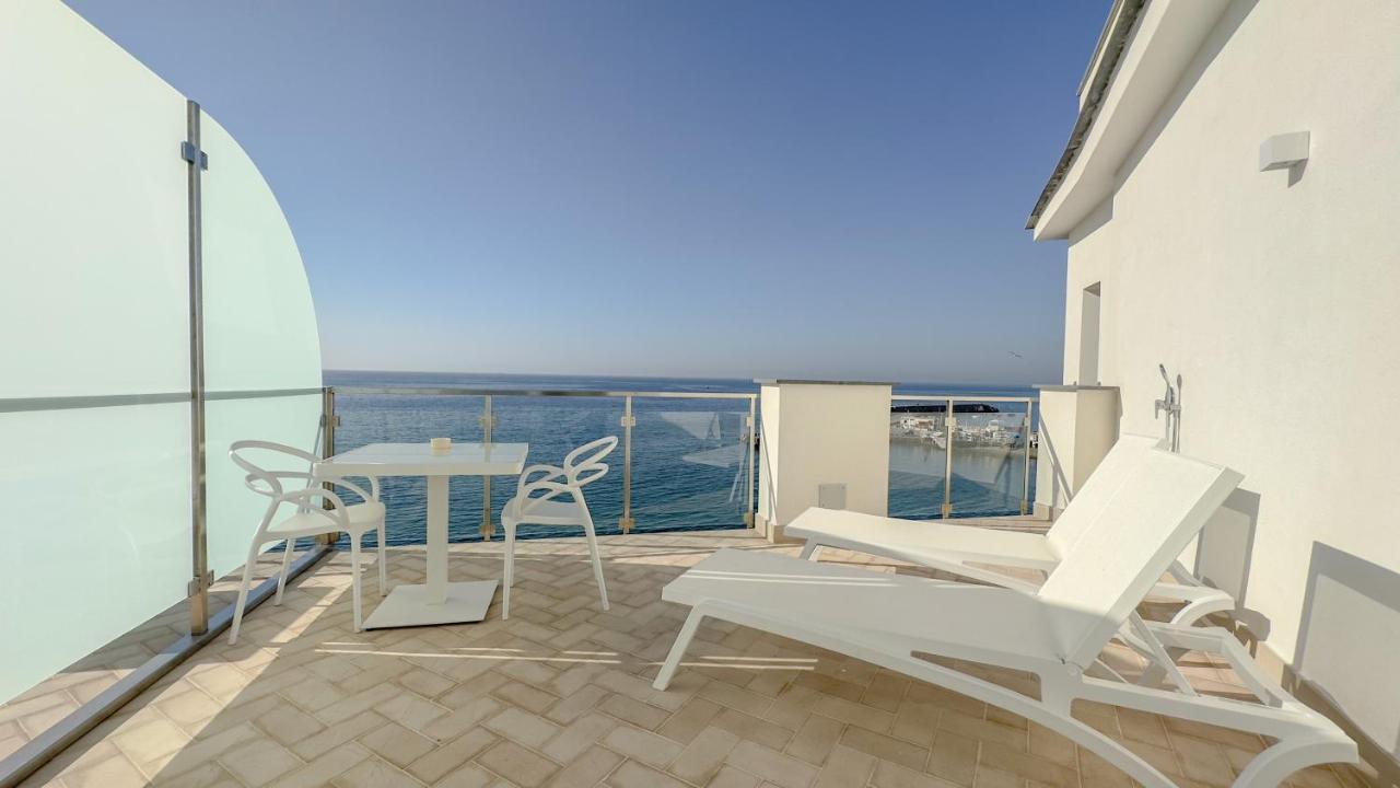 Hotel Giosue' A Mare Sorrento Мета Екстериор снимка