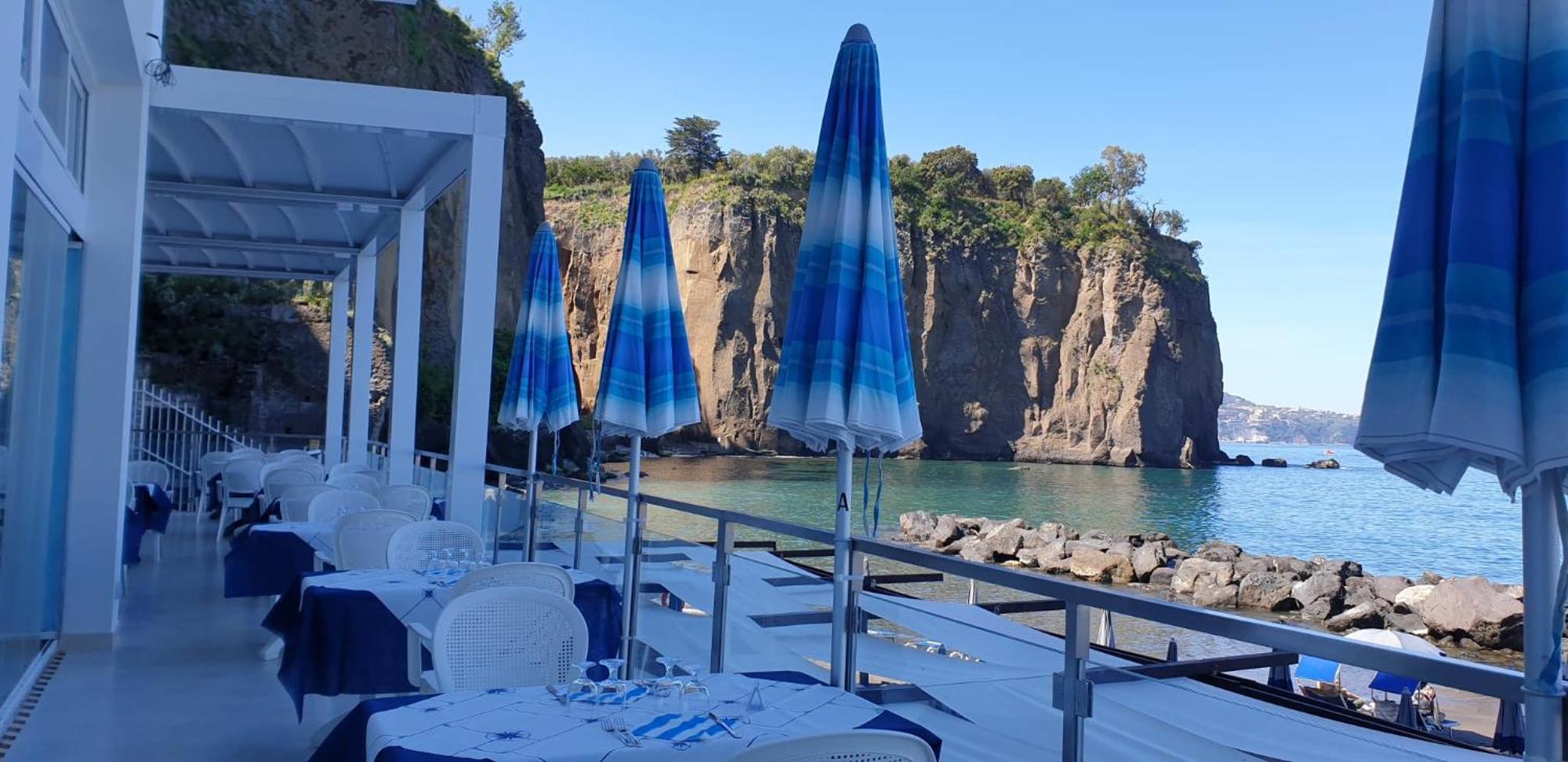 Hotel Giosue' A Mare Sorrento Мета Екстериор снимка