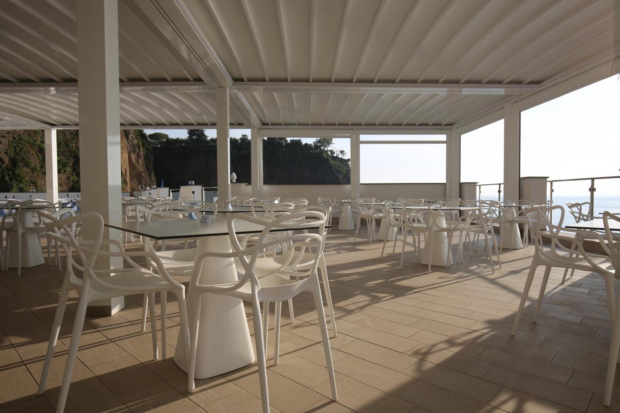 Hotel Giosue' A Mare Sorrento Мета Екстериор снимка